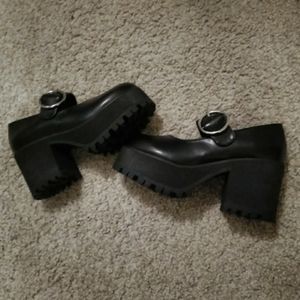 CURRENT MOOD PLATFORM MARY JANES